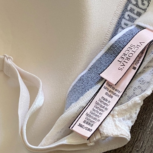 Victoria’s Secret lined wired bra - Picture 4 of 4